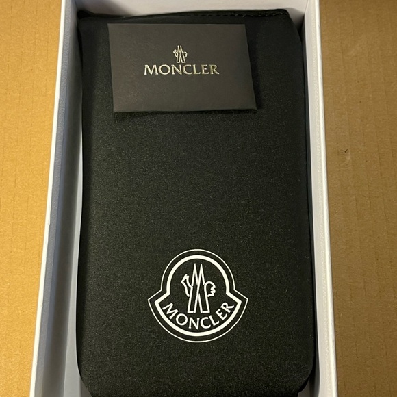 Authentic Moncler Diffractor Smoke Silver Flash oversized Unisex sun glasses - Picture 10 of 12